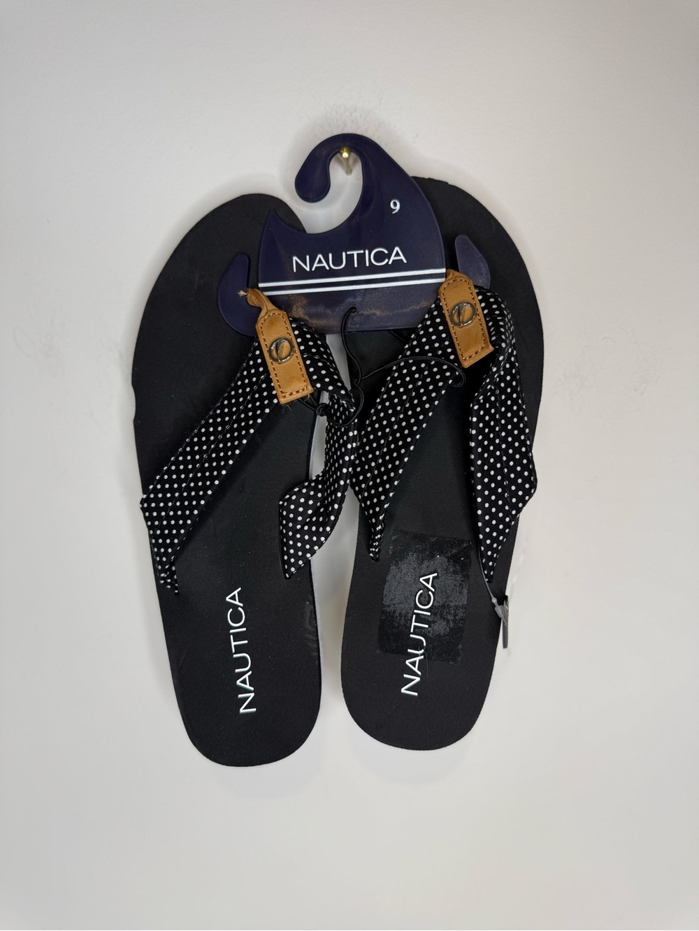 Nautica Black Polka Dot Fabric Strap Flip Flop Sandals with Tan Accents